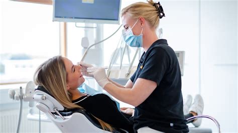 skanderborg godt smil|tandklinikken skanderborg.